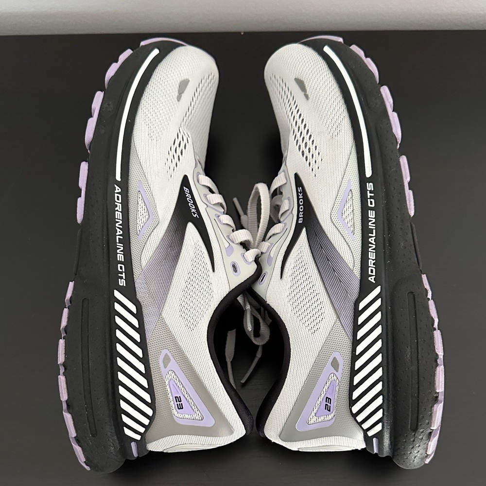 Brooks Adrenaline GTS 23 Gray/Black/Purple - Picture 8 of 9